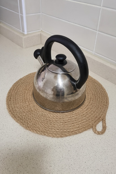 ÖRGÜM Nihale Jüt Çaydanlık Tencere Altlığı 26x26 cm