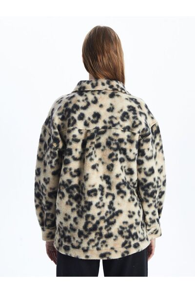 LC Waikiki LCWAIKIKI Classic Leopar Desenli Oversize Kadın Pelüş Gömlek Ceket