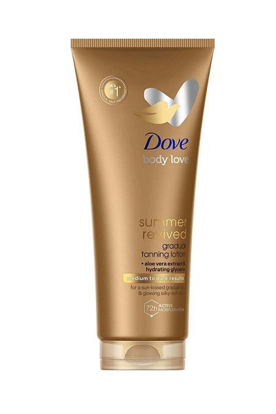 Dove DermaSpa Summer Revived Medium To Dark Gradual Self Tan 200ml