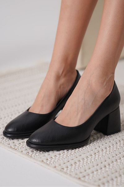 Zerenyus Candie Premium Black Thick Heeled Stiletto