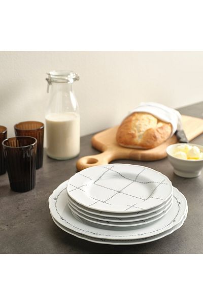 IKEA UPPLAGA Plate, Patterned/White, 28 cm