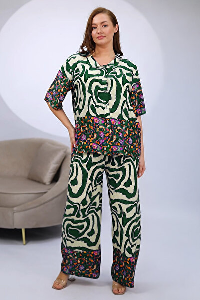 Clyfora طقم قميص منقوش بنقشة الحمار الوحشي ومزين بالزهور