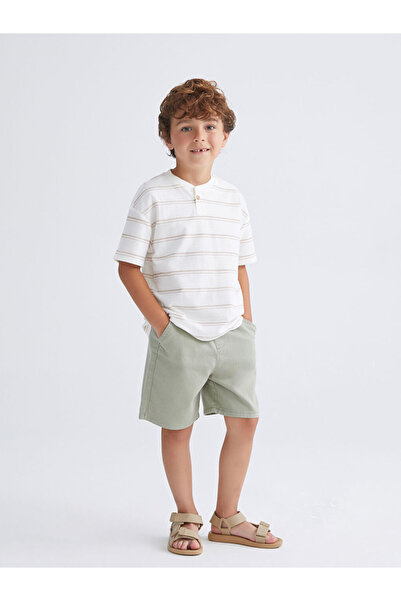 LC Waikiki Elasticated Waist Boys' Gabardine Shorts