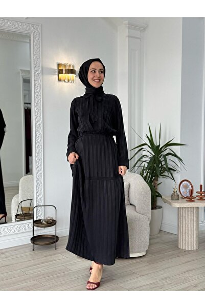 MissWhence Self Patterned Dress Black 37810