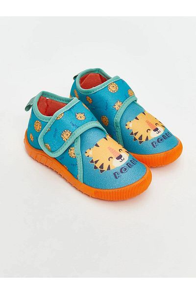 LC Waikiki LCW STEPS شبشب مطبوع للأولاد الصغار (W5)