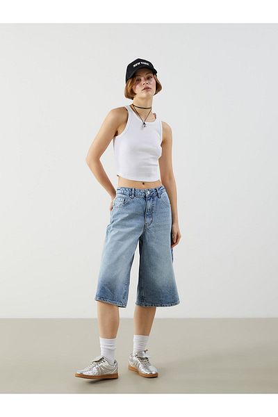 LC Waikiki Γυναικείο τζιν σορτς Bermuda Fit