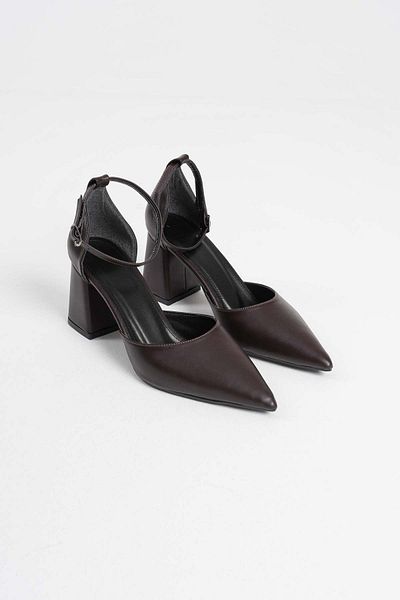 ripuvainen Marisse Women's Handcuff Detailed Thick Heeled Shoes - Bitter Brown