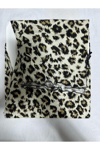 İpek Women's Short Sleeve Capri Leopard Pattern Bamboo-Cotton Pajamas Set