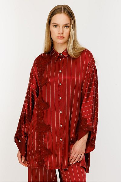 Ghisa Lace Detailed Suit Claret Red