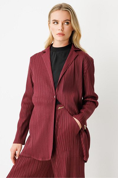 Ghisa Mono Collar Suit Claret Red