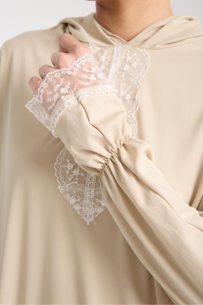 AKPİYYER μπεζ) χρώματος μονοκόμματο γυναικείο φόρεμα προσευχής με δαντέλα