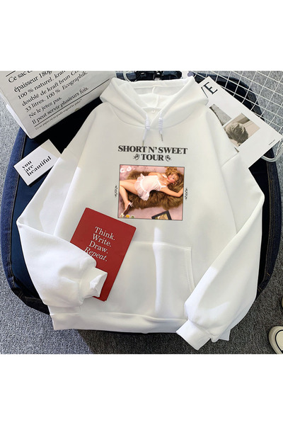 Tarzsokak هودي أبيض من سابرينا كاربنتر قصير 'جولة حلوة غير رسمية مغنية Dera