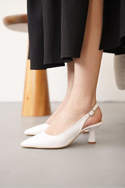 MODAADAM Pantofi Frodi cu toc mic de damă - alb-patentat