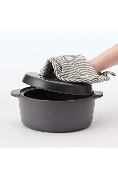 Muji Plain Weave Linen Pot Holder & Trivet