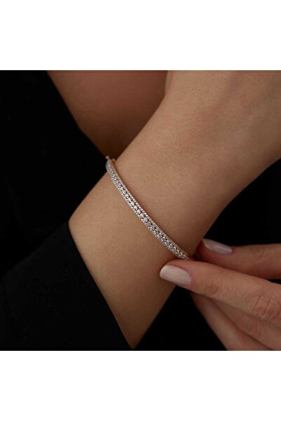 Cherry by Özkonak Üç Sıra Yarım Tur Taşlı Kelepçe