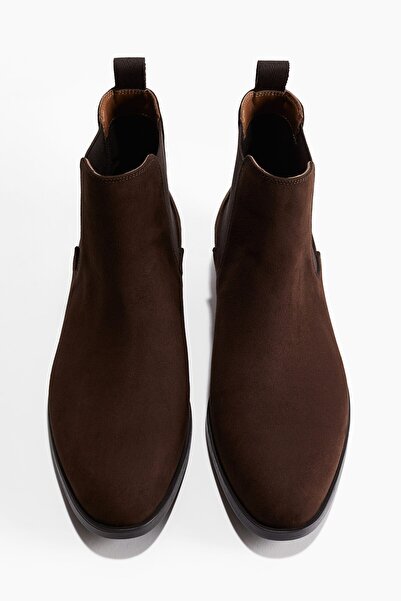 H&M Chelsea Bot
