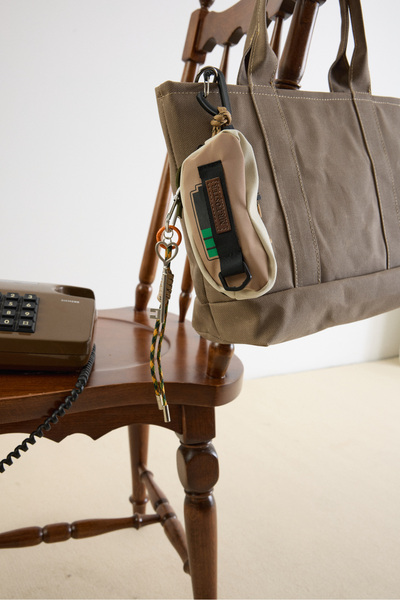 EMNORA Cüzdanlı Çanta Charmı Kahve