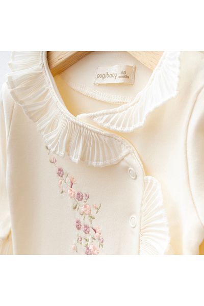 Mert Baby Flower Embroidered Lace Detailed 5-Piece Hospital Set