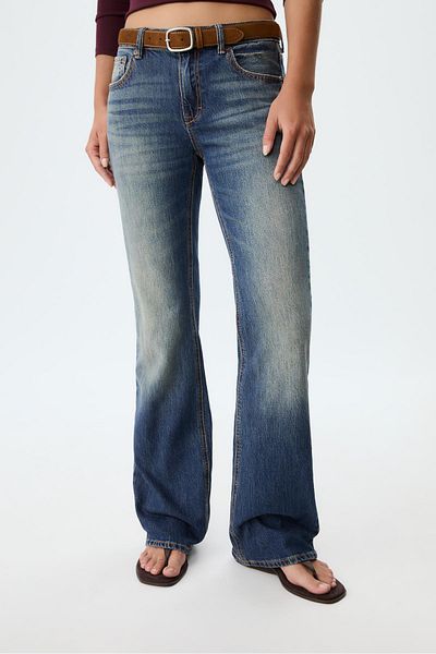Stradivarius D68 Boot-cut fit jeans with belt