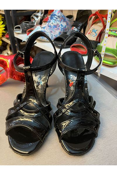 bitangosu Black Patent Leather Mirada Model 8.5 cm 13 Pont Neck Tango, Dance and Salon Shoes