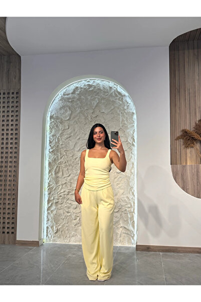 Kyra Studios 2448 Ruched Detail Ottoman Fabric Blouse