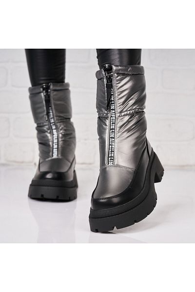 Joana Dalynn Women's Short Bronze Boots Made of Eco-Leather
