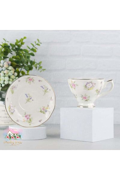 THE COUNTRY HOUSE Country House Mug in Royal Albert Pattern (180 ml)