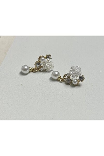 juleeco Mini Dangle Flower Gold Earrings(2X0.5Cm)