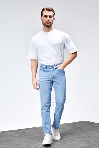 HLT JEANS Erkek Buz Mavi Regular Fit Boru Paça Esnek Likralı Jeans Kot Pantolon HLTHE001981