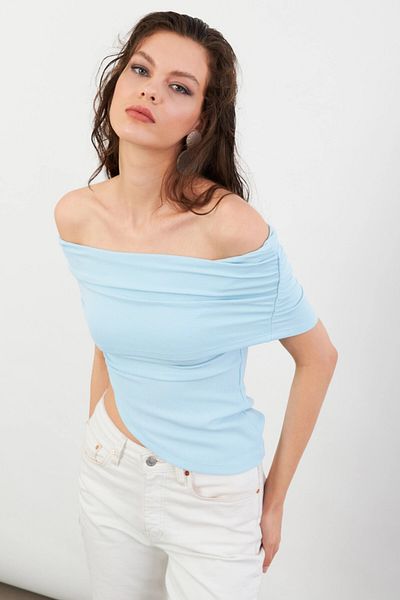 Cool & Sexy Women's Blue Asymmetrical Madonna Collar Blouse Ops4251