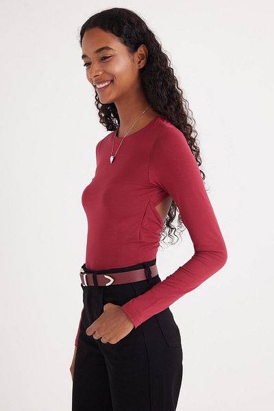 Tudors Γυναικεία Slim Fit Slim Fit μακρυμάνικη μπλούζα με λαιμόκοψη με λεπτομέρεια στην πλάτη μπορντό βισκόζη