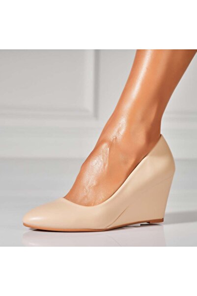 Joana Γυναικεία μπεζ πλατφόρμες από οικολογικό δέρμα Ezrie