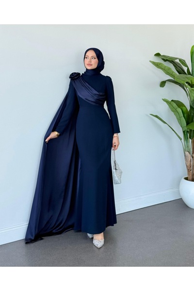 Adalenna Moda Tasarım Tek Omuzu Saten Gül Detaylı Abiye Dar Kalıp