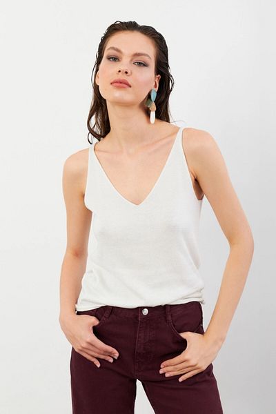 Cool & Sexy Women's Ecru V-Neck Knitwear Blouse Kz546