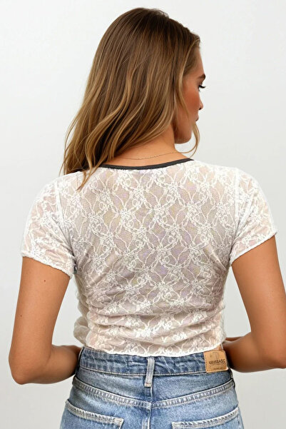 VAGGON Women's White Contrast Stitched Ribbed Lace Blouse Vs00689