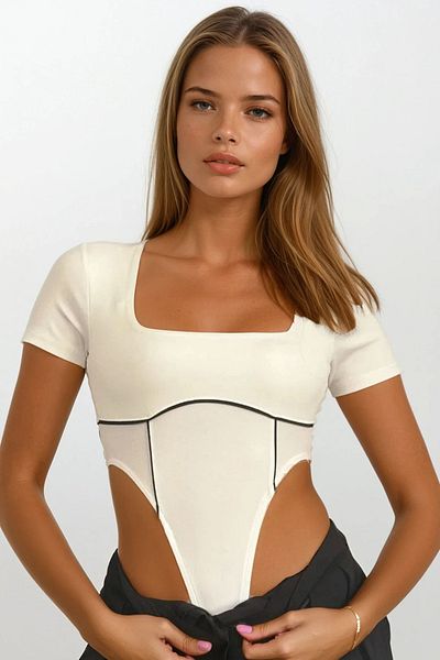 VAGGON Square Neck Short Sleeve Body Suit