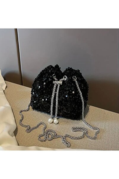 DioBlenza Siyah Pullu Kadın Çapraz Çanta