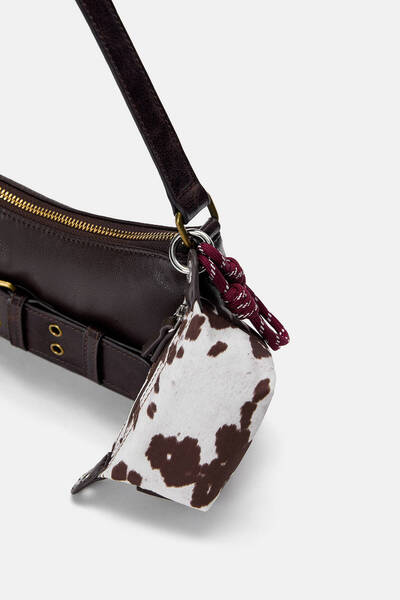 Pull & Bear Desenli cüzdan charmı