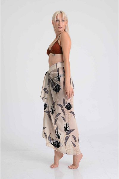 DESENİX Large Flower and Leaf Pattern Pareo |   Cream Floor |   100X145Cm |   Digital Printing Chiffon / Satin