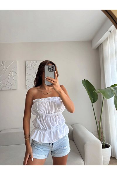 Zoom Butik Flounced Strapless Crop - White