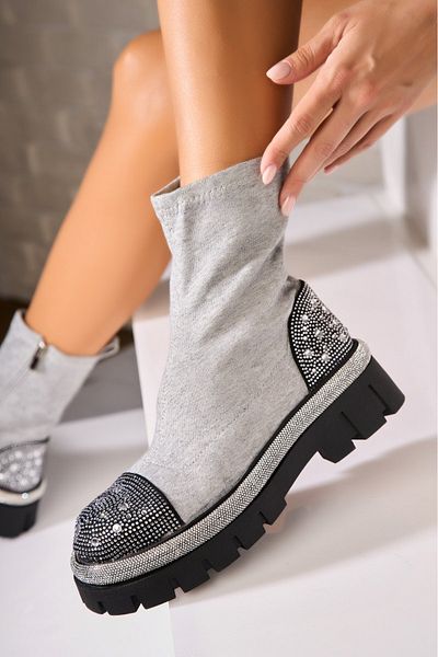 Joana Ghete Dama Iarna Argintii din Textil Lania