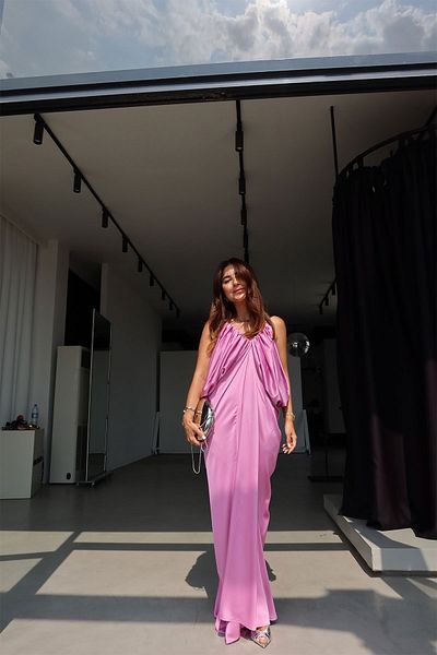 Özge Özgenç Front Back V Long Satin Dress