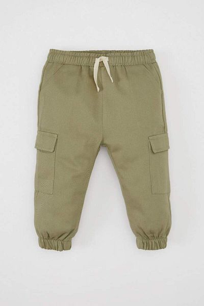 DeFacto Baby Boy 2-Piece Set Crew Neck Printed Sweatshirt Cargo Pocket Elastic Waist Pants
