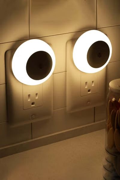Taimi 2 Pack Nightlight Plug into Wall Night Light Sensor Led Night Light 0.5W yellow light