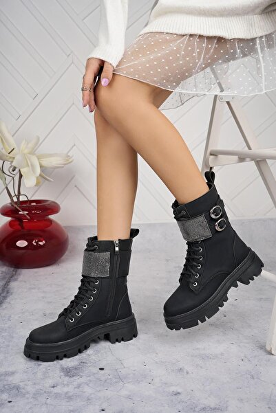 Raynok Kadın Taş Detaylı Tokalı Fermuarlı Kaymaz Taban Postal Bot Siyah