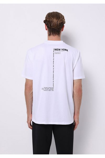 Colin's Comfort Fit Round Neck Plain Men's White Short Sleeve T-Shirt