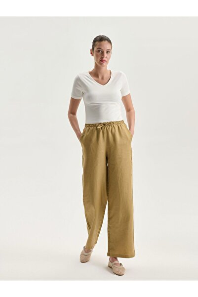 Pulli Collection Γυναικείο μπλουζάκι με ροζ λαιμόκοψη