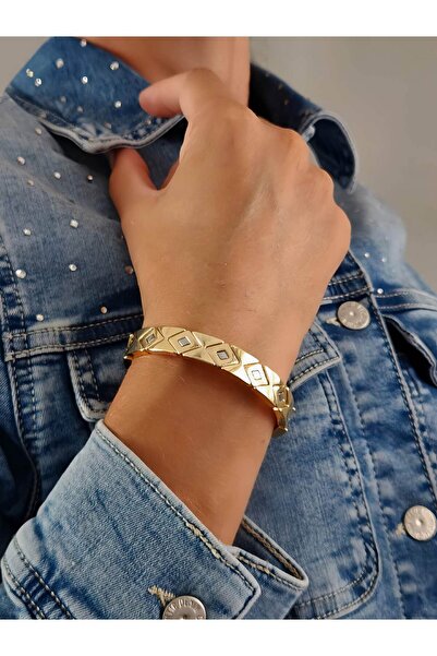 Eva Takı Store Baklava Model Zirkon Taşlı Esnek Lastikli Saat Yanı Kelepçe