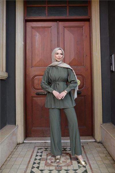 Bwest Waist Laced Drawstring Short Tunic Double Hijab Tracksuit Set - (38-46) - 71298 - Khaki