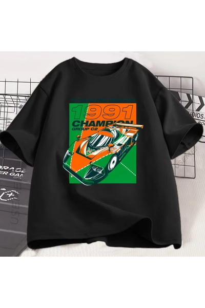 Tarzsokak Stil japonez negru 787B Aniversare cu imprimeu retro Gât rotund